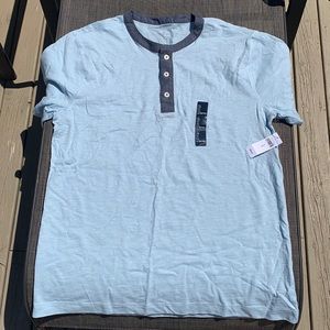 Men’s colorblock Gap henley size large